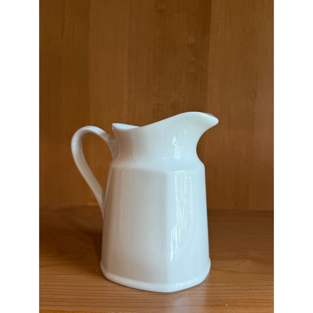 J&G Meakin Royal Staffordshire Liberty Ironstone Creamer Pitcher White England